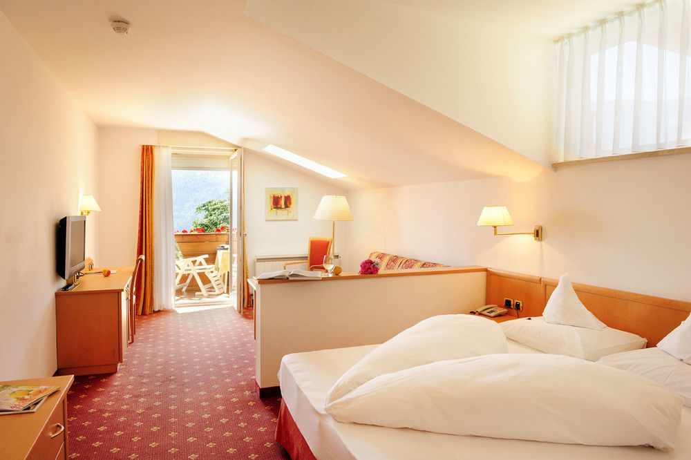 Hotel Das Stachelburg Parcines Luaran gambar