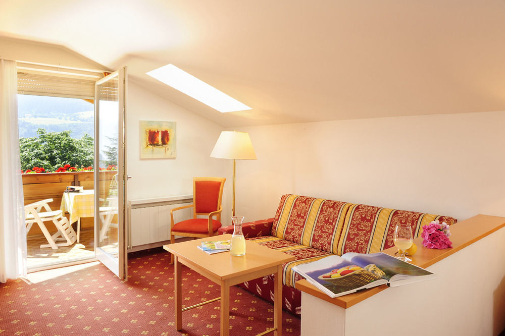 Hotel Das Stachelburg Parcines Luaran gambar